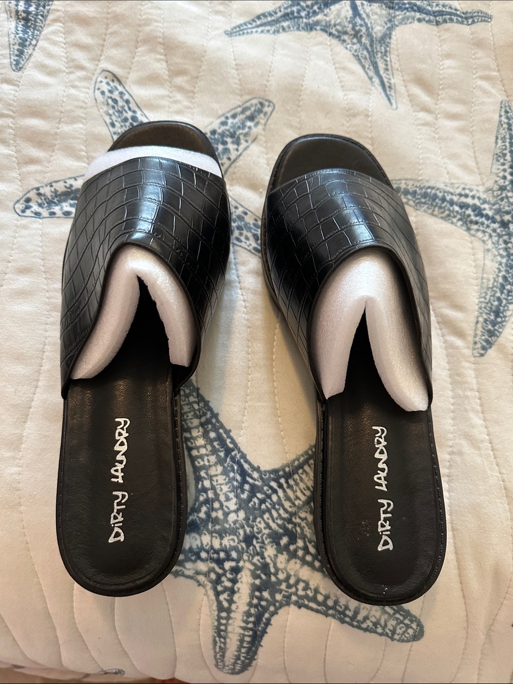 Dirty Laundry Black Slide Sandals with White Detail